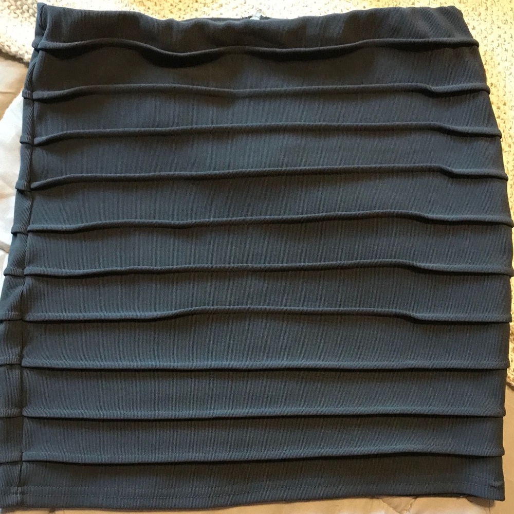 Ambiance apparel Grey ribbed skirt